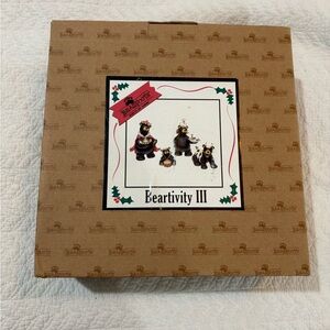 Bearfoots Beartivity III Holiday Bear Figurine Set - Brown & Red Accents